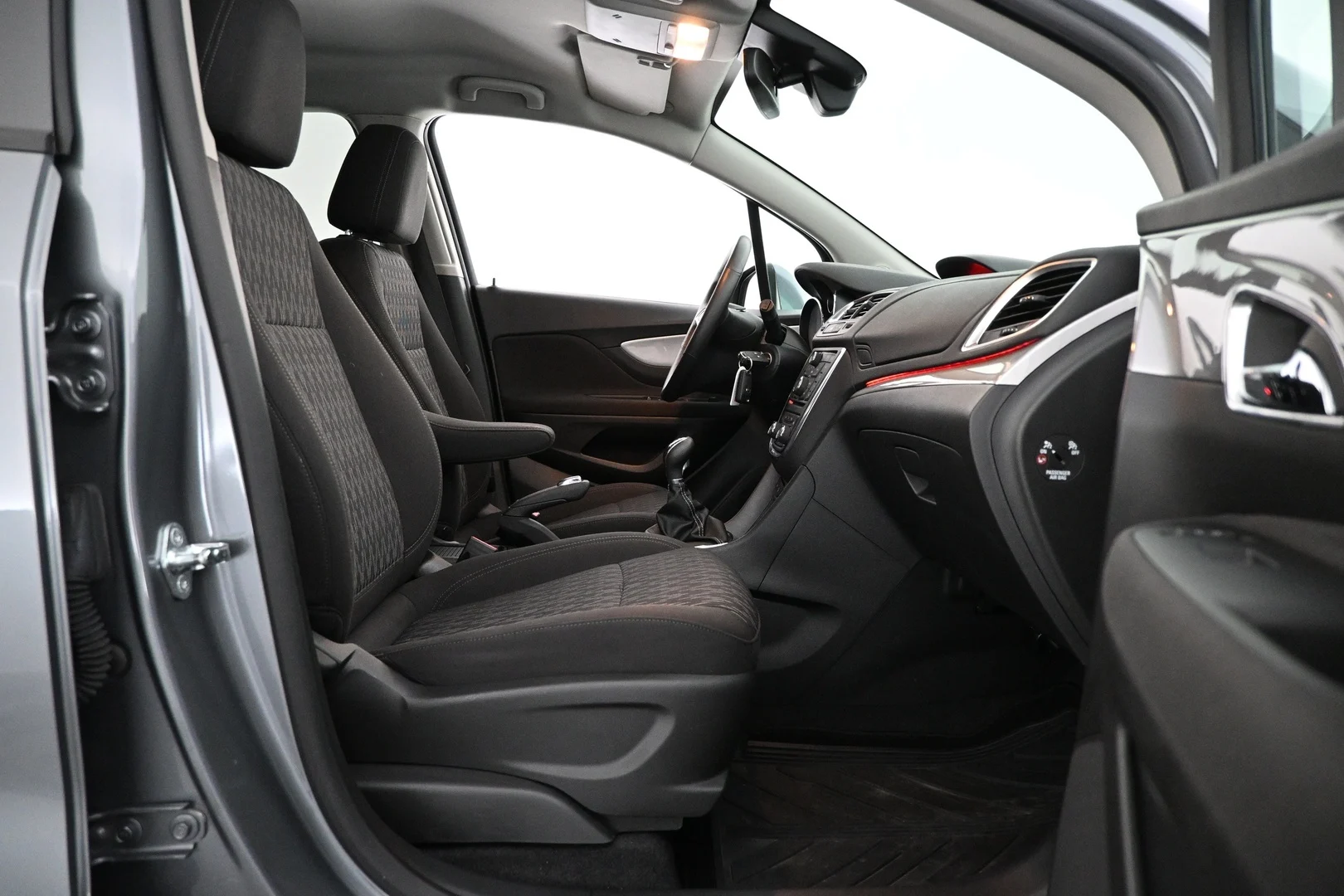 Car Image - 4GV3xUTKECHJdiXsqvkEc6