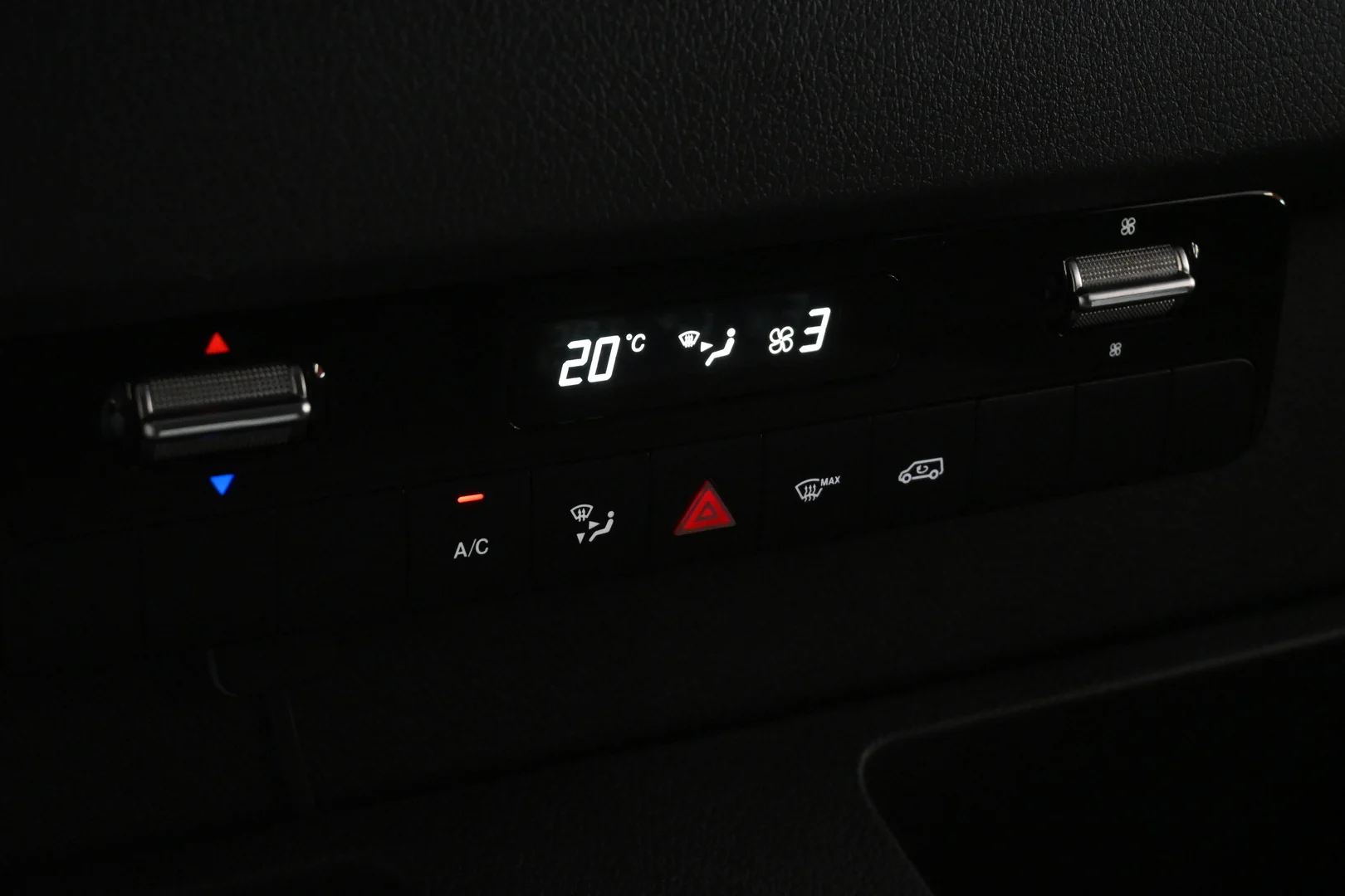 Car Image - 2OwdtUXIyZ3hE4dmDeA13K