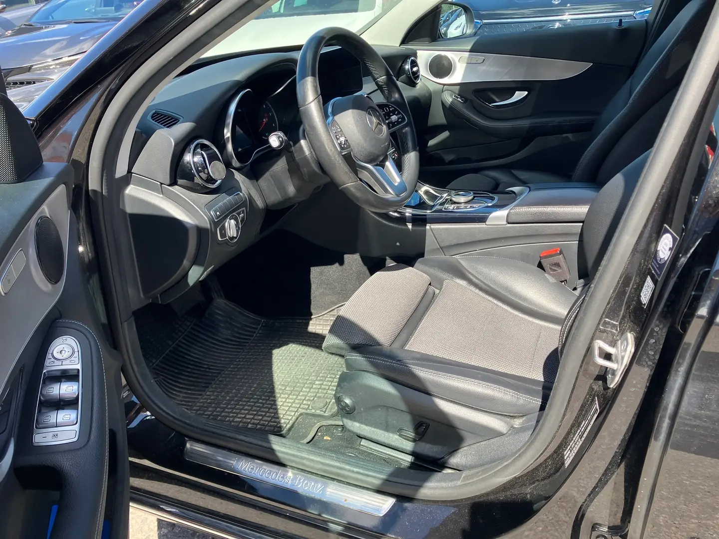 Car Image - 3kWt4GM6h4RpwikbKhe6bO