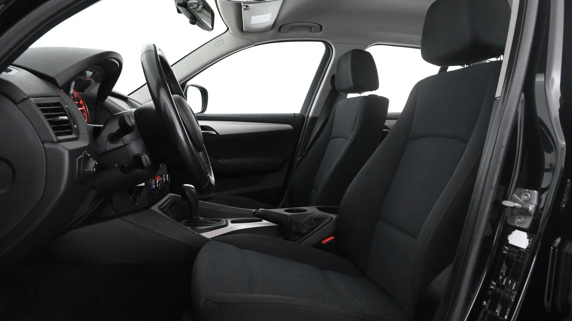 Car Image - zpGZOCpWQgON00Sm5Ob6g