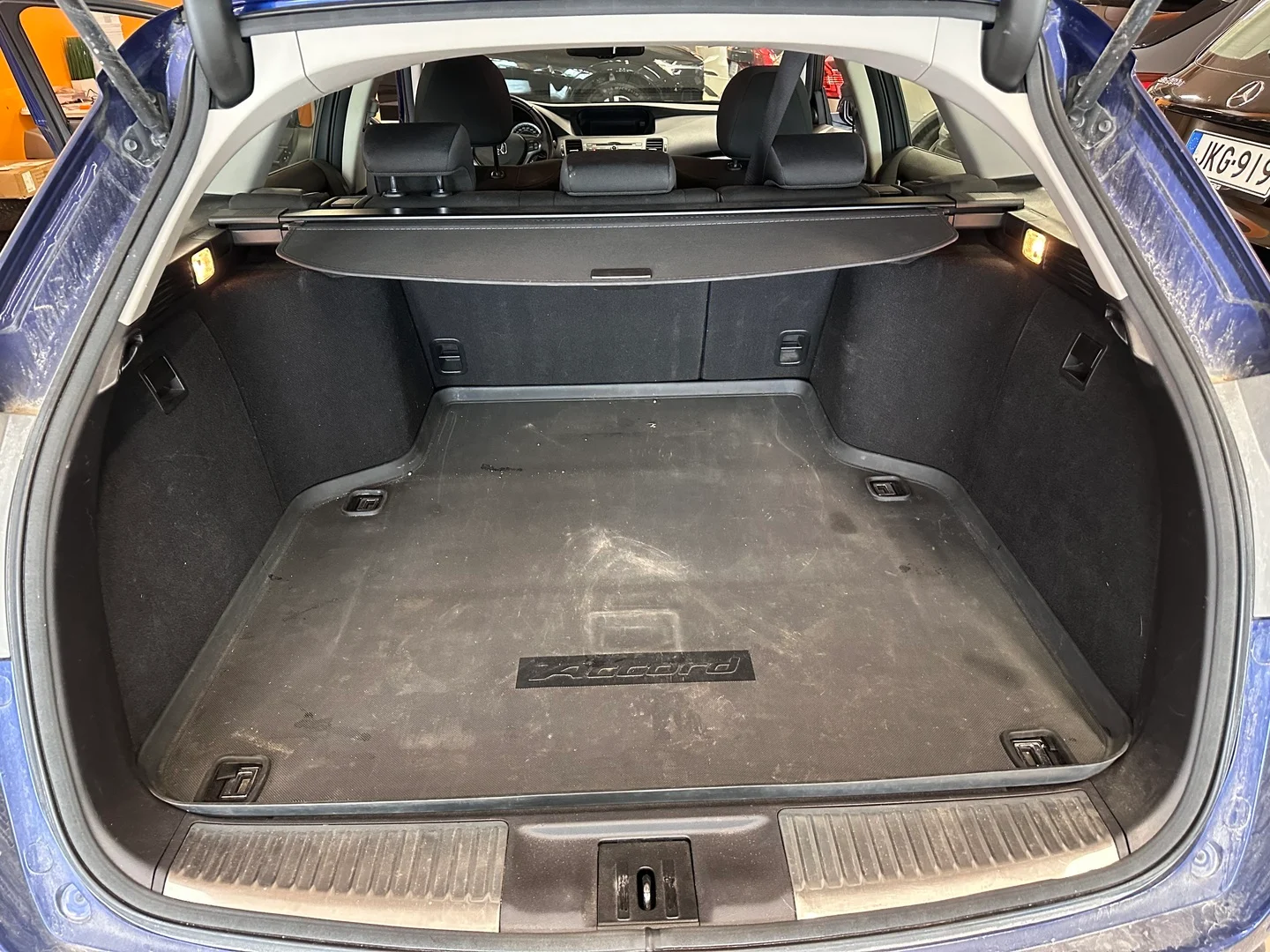 Car Image - 6koRiK4FeN4qlvgSlSIhZm