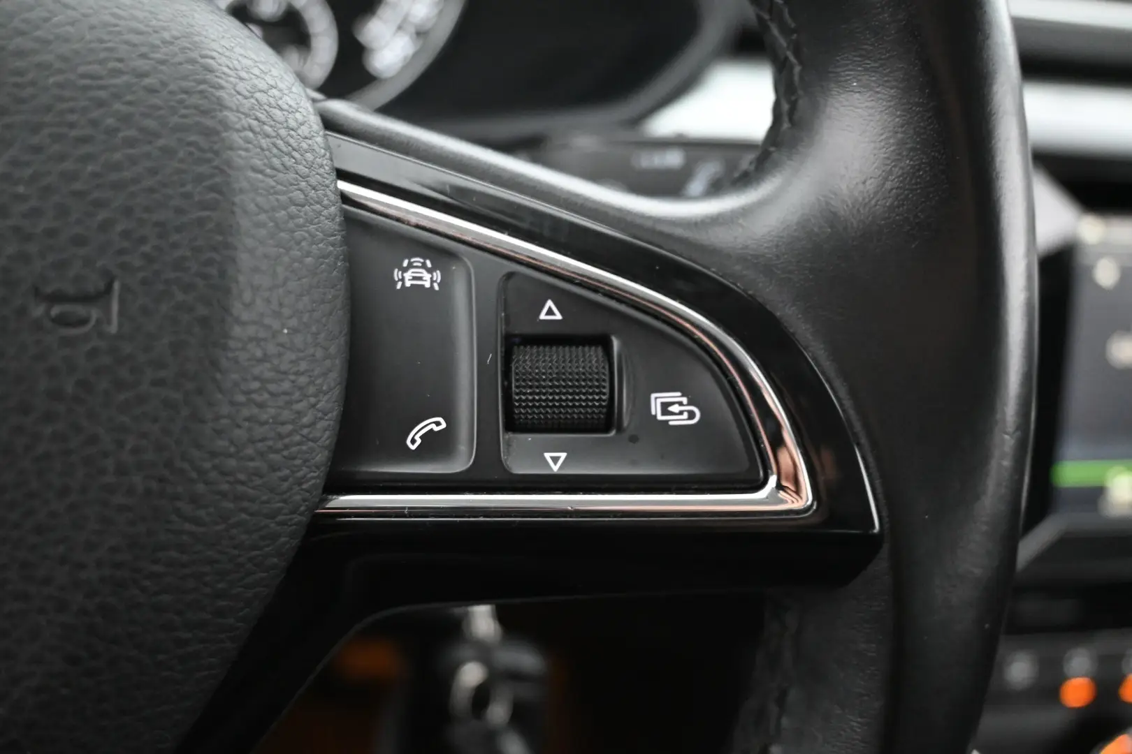 Car Image - 4MmlAYZ3hQvkSh8w4JYmfI