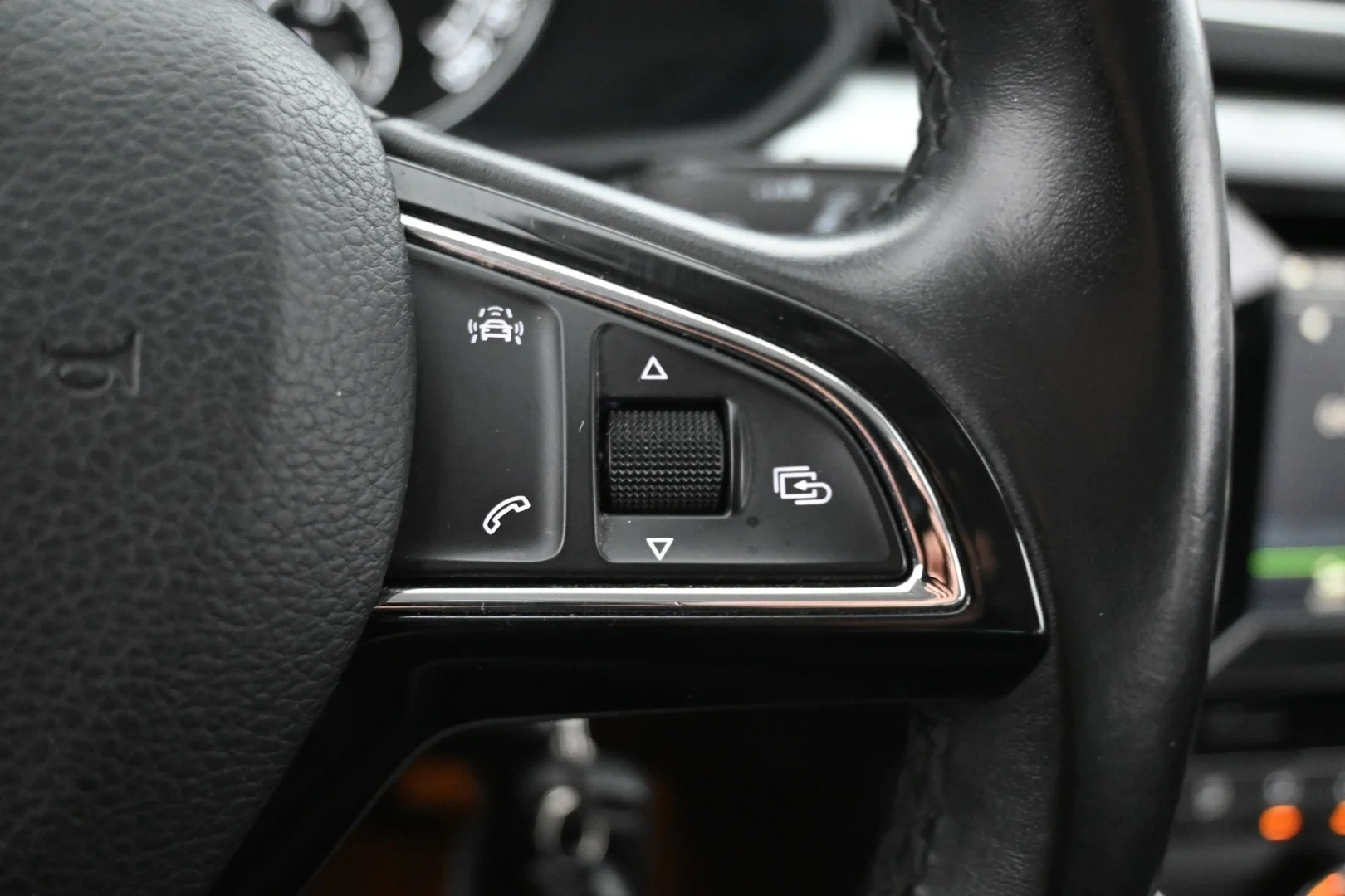 Car Image - 4MmlAYZ3hQvkSh8w4JYmfI
