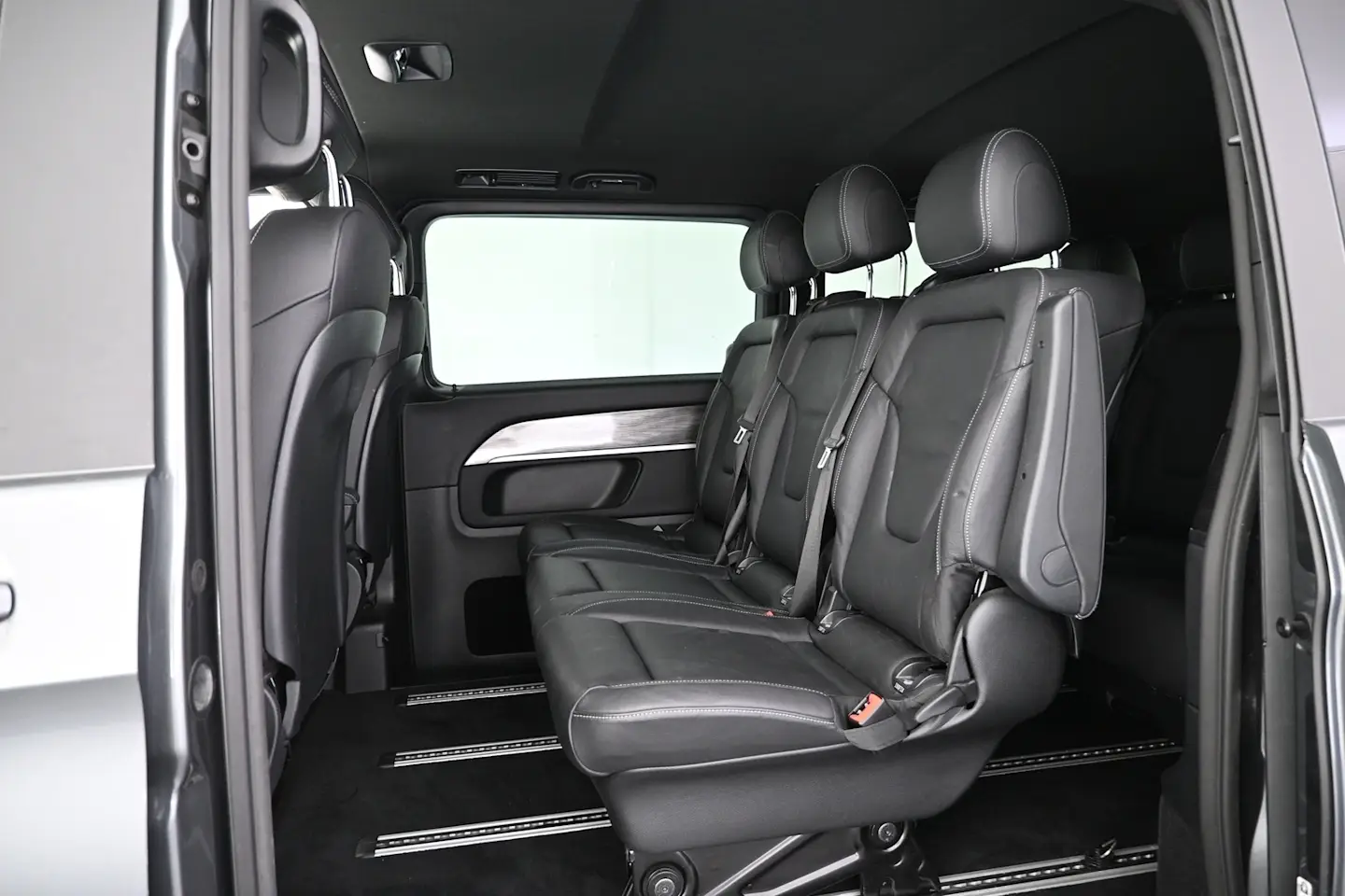 Car Image - 1KVC5KjoAOwUEIVlwmcQZj