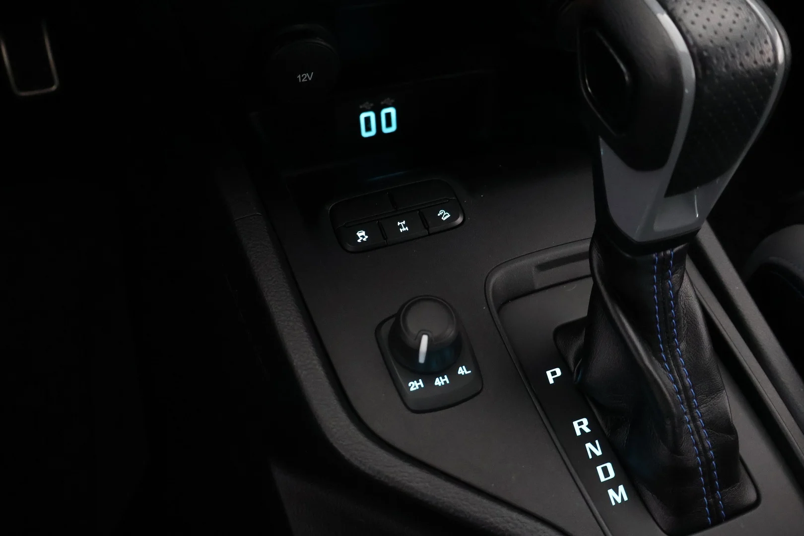 Car Image - 3iE8AYdHphGr8HwEWTKEWJ