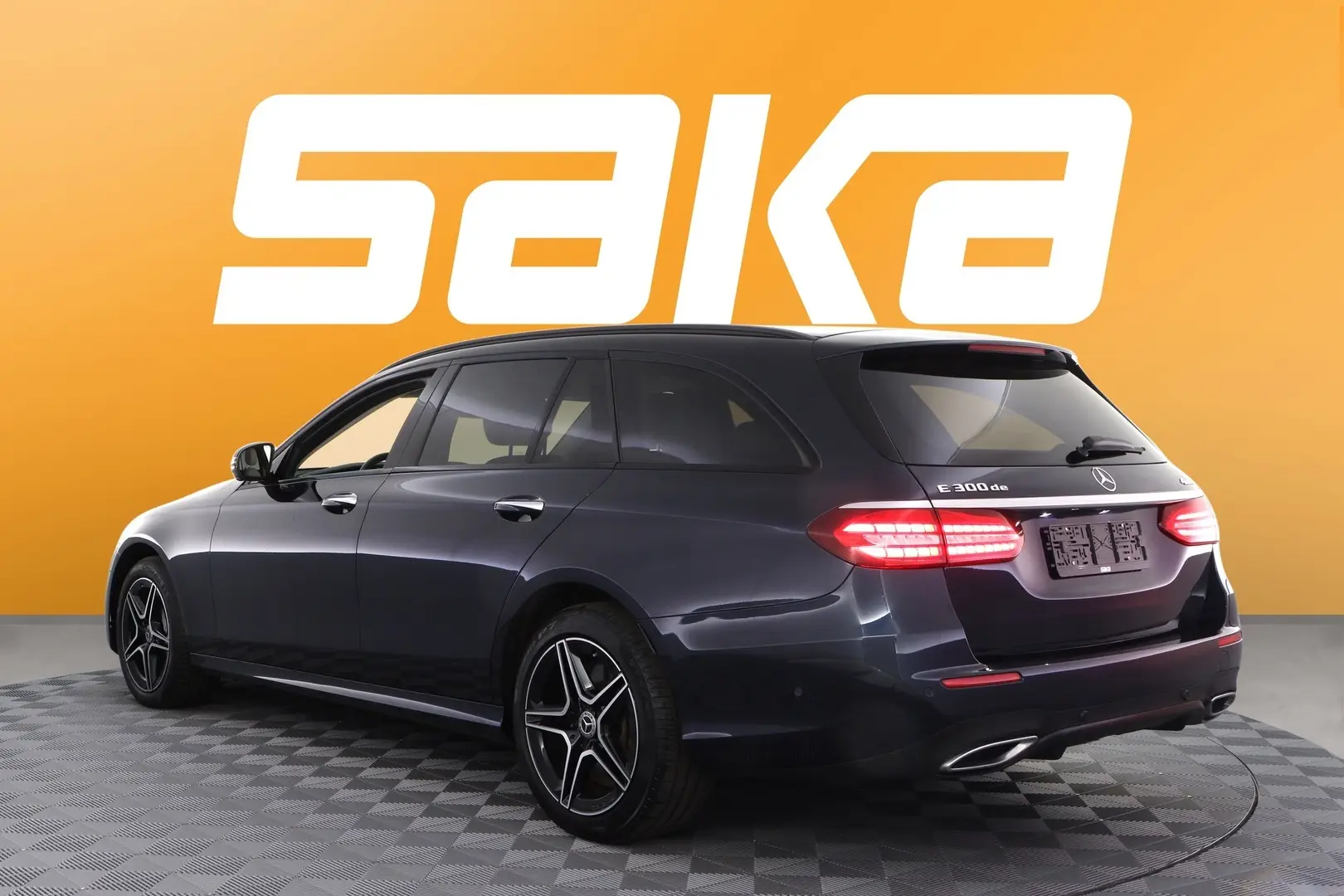 Car Image - nkfubx2hWI83IzQ4HHEzR