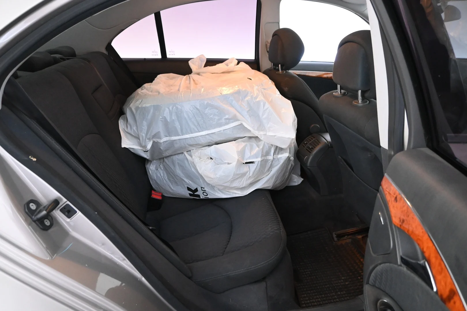 Car Image - 1tC4fkeS1yTSakf7eckrgC