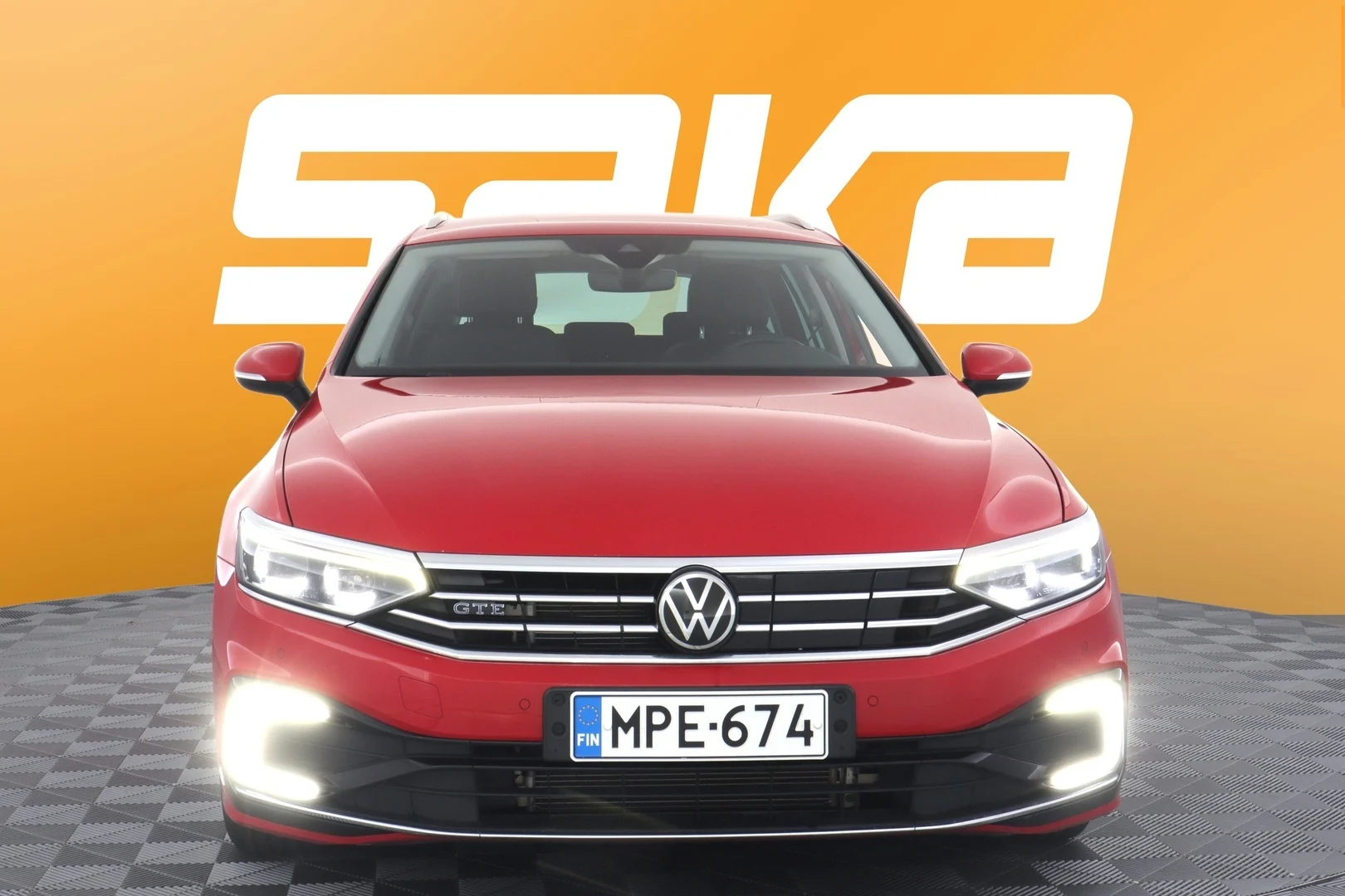 Car Image - 2ESuGeEjLUX66AfHtcVV3l