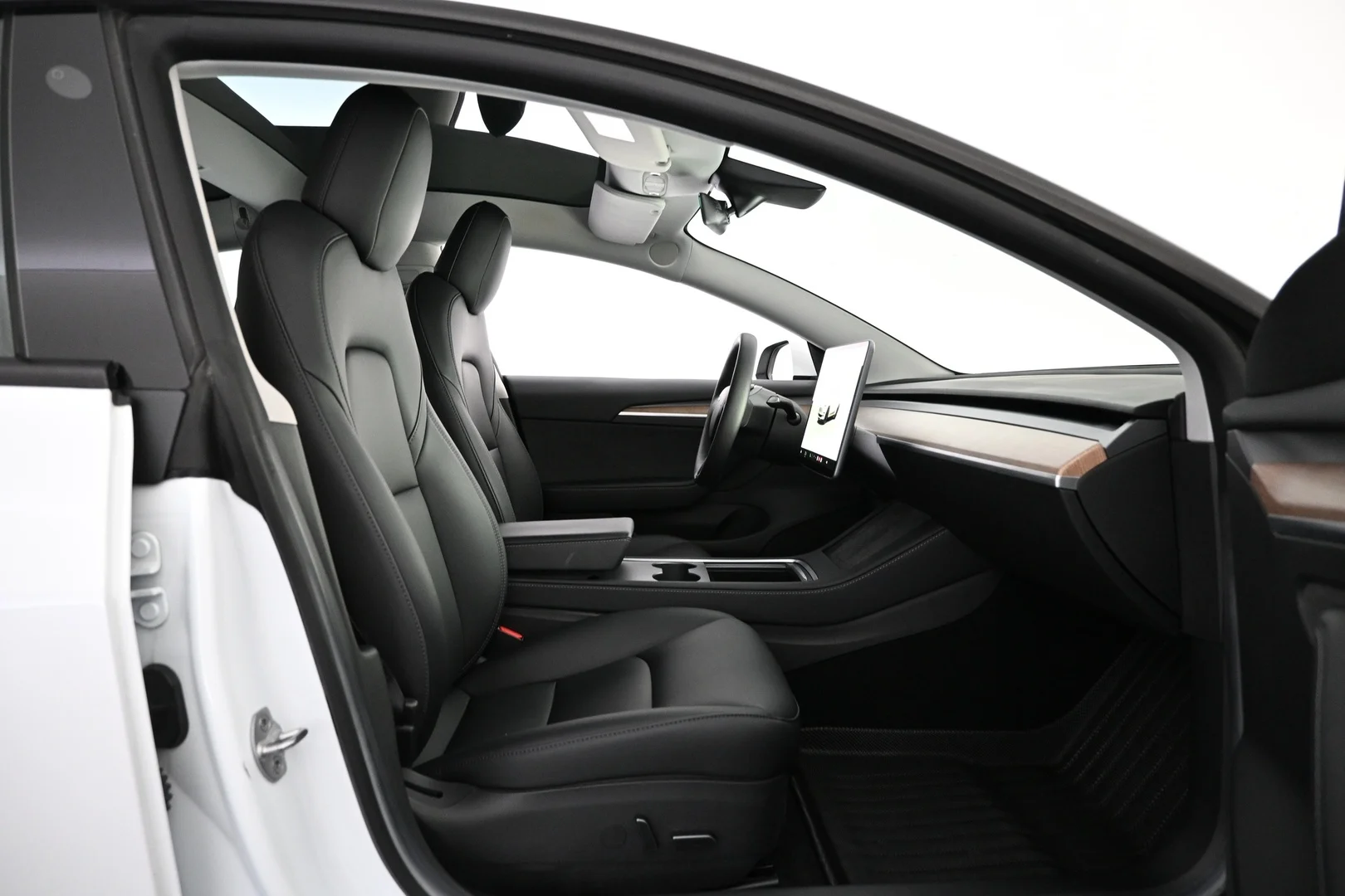 Car Image - 2vRSHfrGK2cTT5Jzf5H9Lc