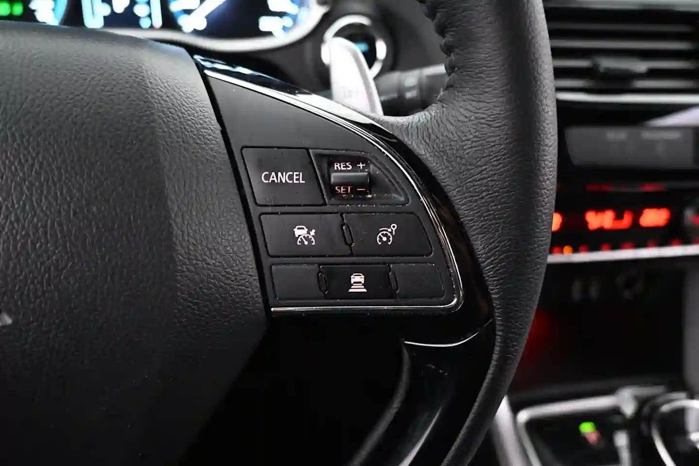 Car Image - 3raZM5CSLarTAEgBf48Rsl
