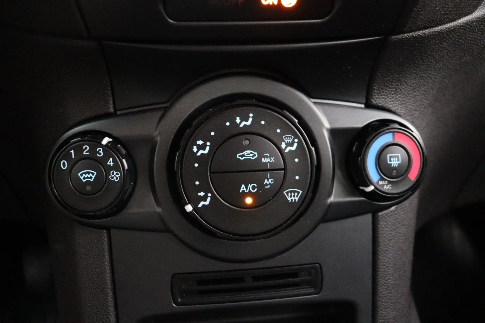 Car Image - 3Avf6ItuN3cbfmtFRVHcLL