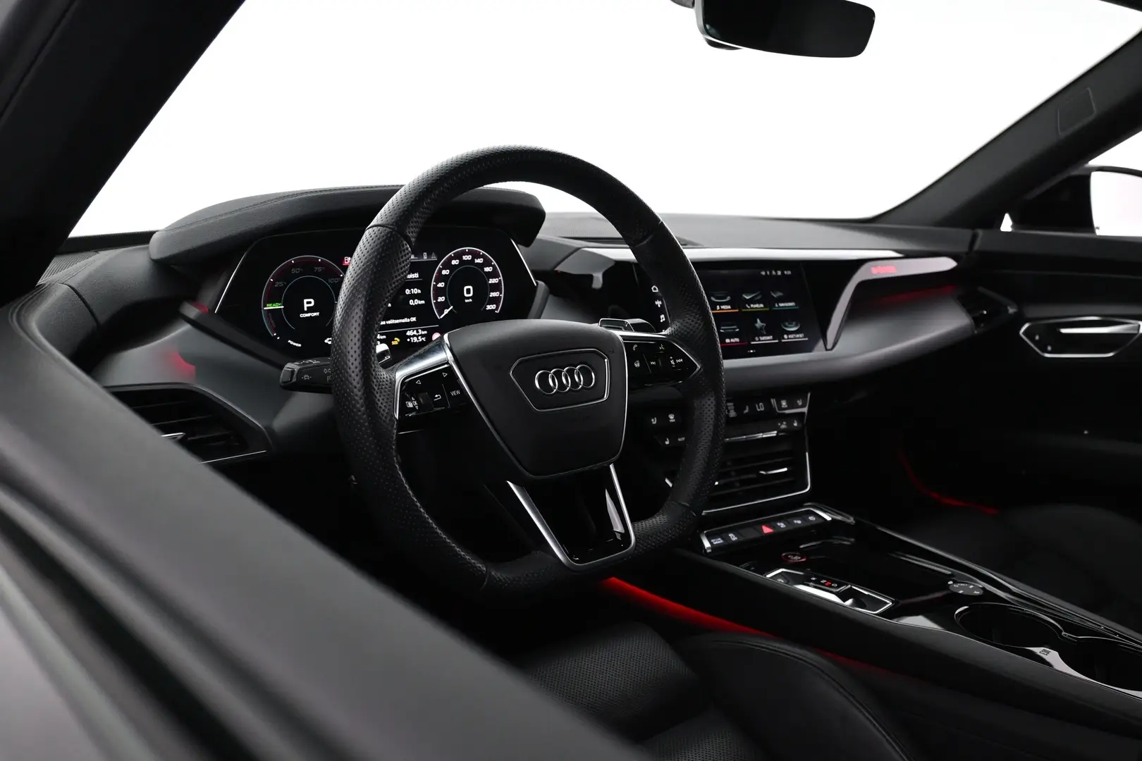 Car Image - 1dnZDa7Gf26mg8YeYR7d3u