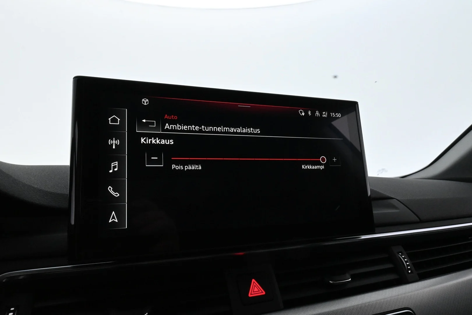 Car Image - CyON9JVkT6UArbJUaSfIK