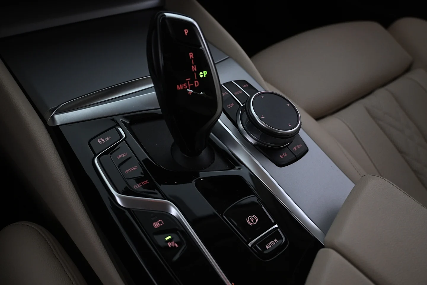 Car Image - 4gNejQff0KN2F72WuHxU8