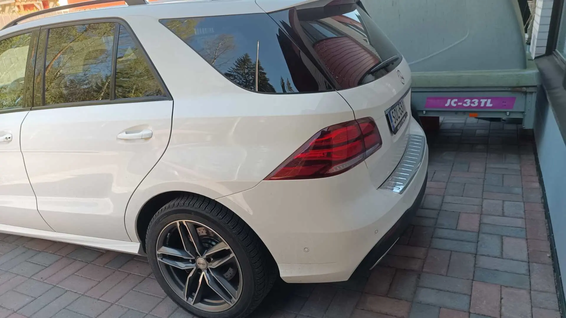 Car Image - 2g6VAabyrnatxh9O1HHNdU