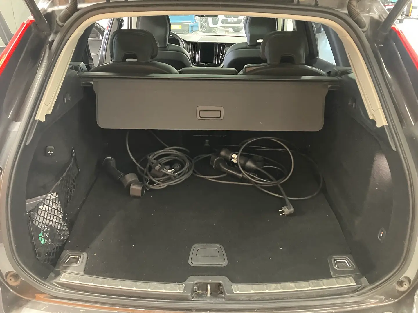 Car Image - 4GA5kaAzPtH1c5ZGeAdCUl