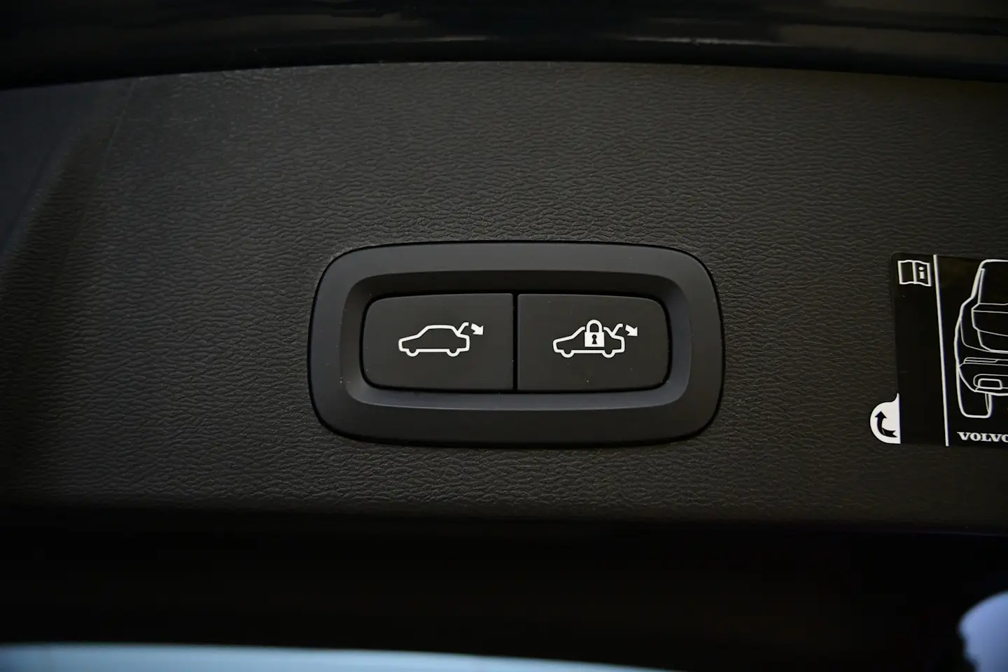 Car Image - 32QDzrarLenbHQuvJW6oJ0