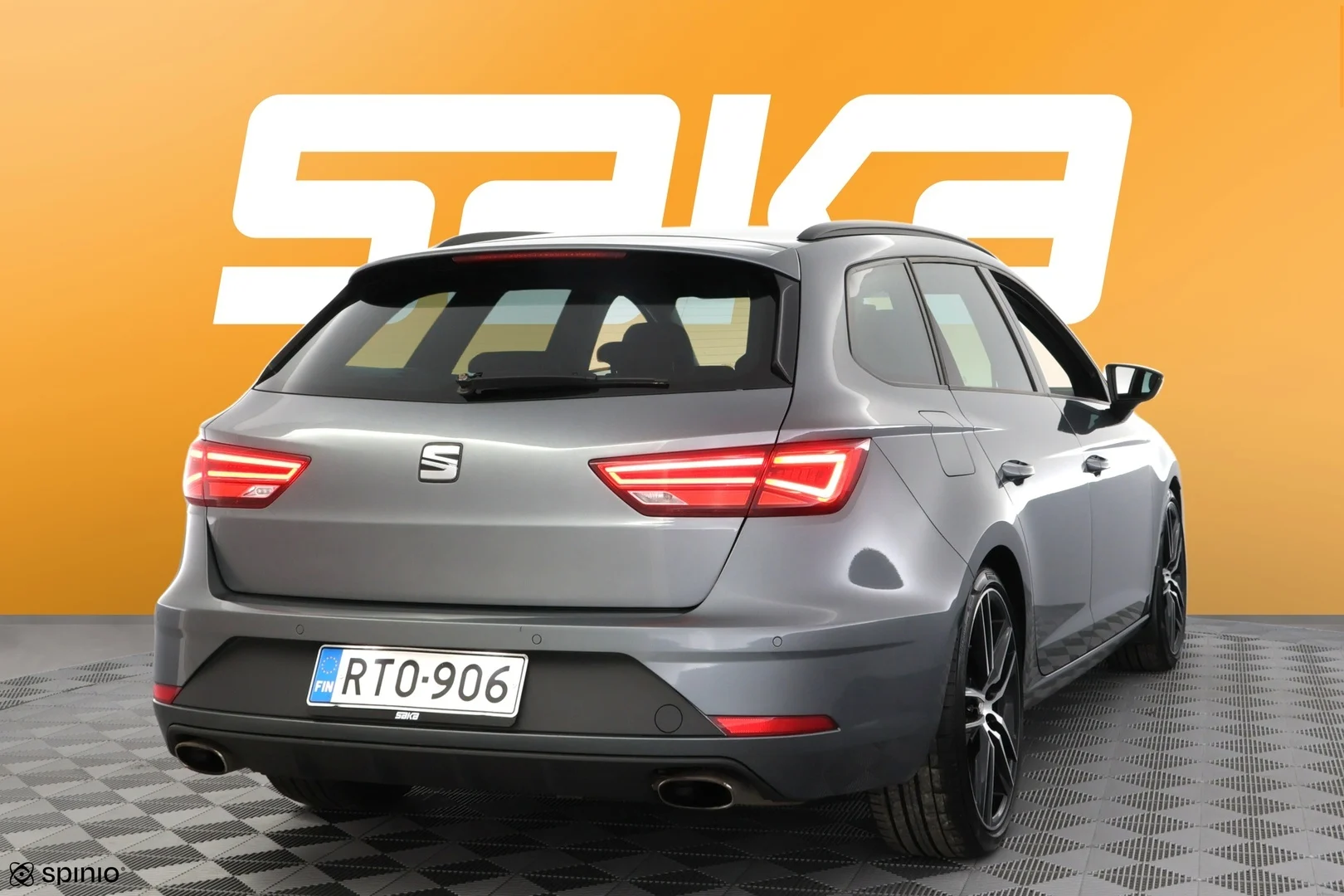 Car Image - 1A2q8cknooMr80zCco6LX3