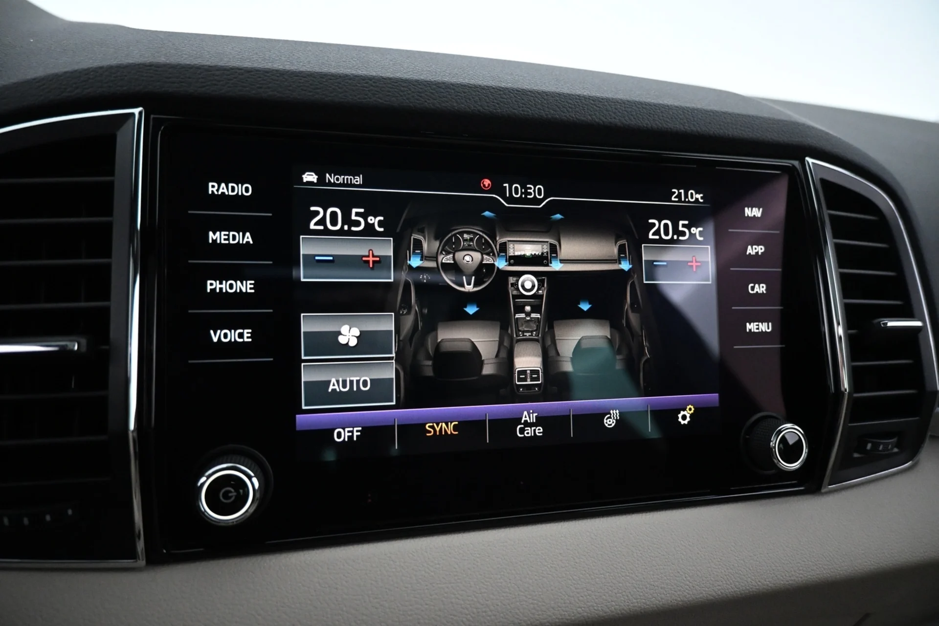 Car Image - 2g1kbCqL9aToLBuHuPmHzk