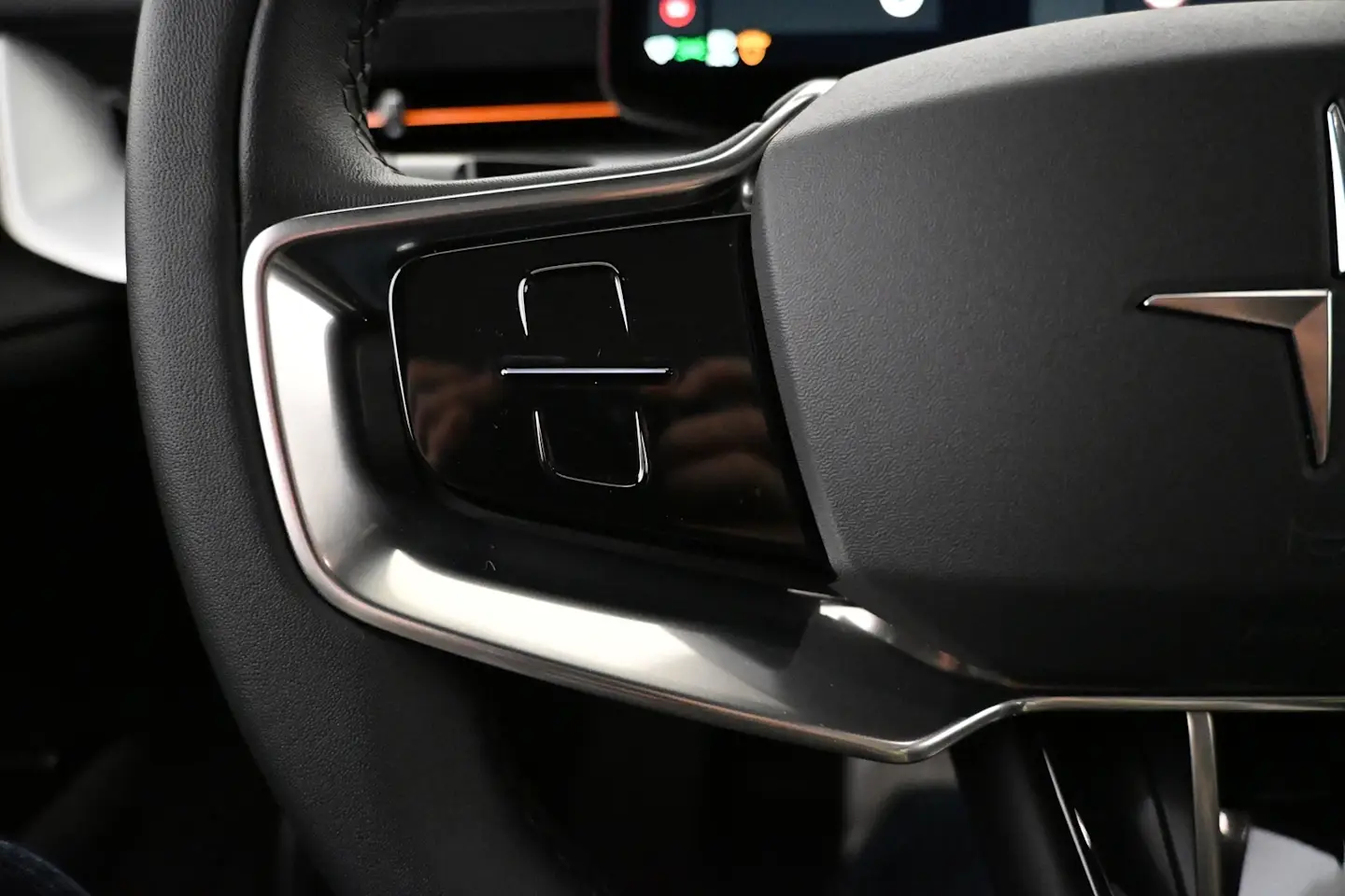 Car Image - CoU9Di8EXtWqhIeN5rFOo