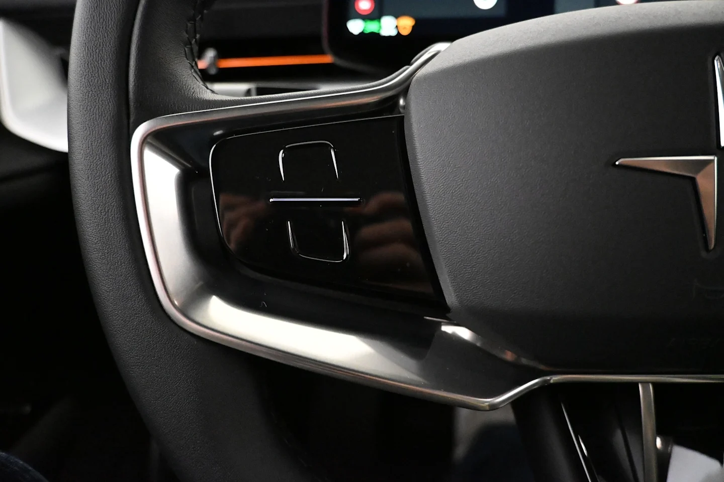 Car Image - CoU9Di8EXtWqhIeN5rFOo