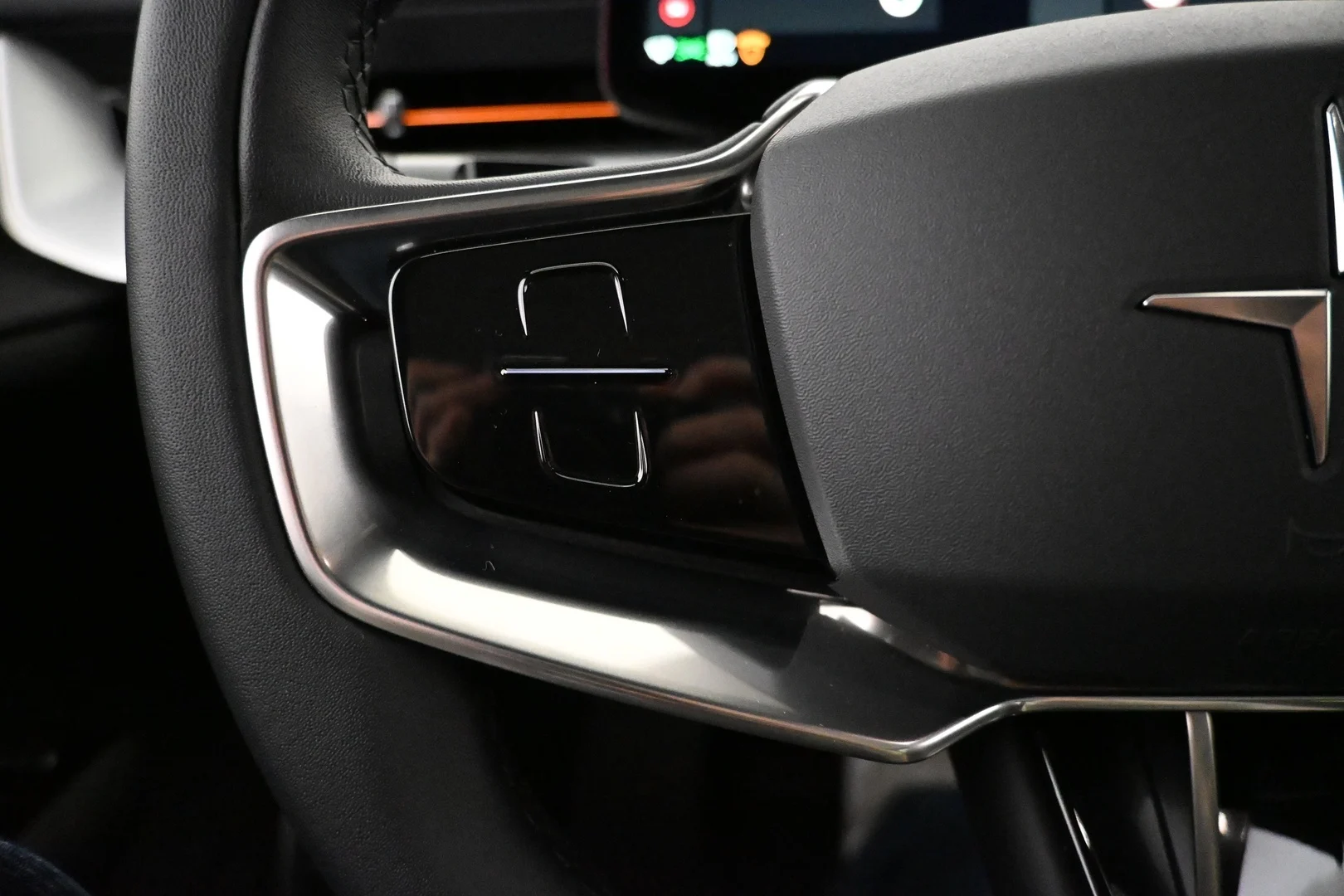 Car Image - CoU9Di8EXtWqhIeN5rFOo