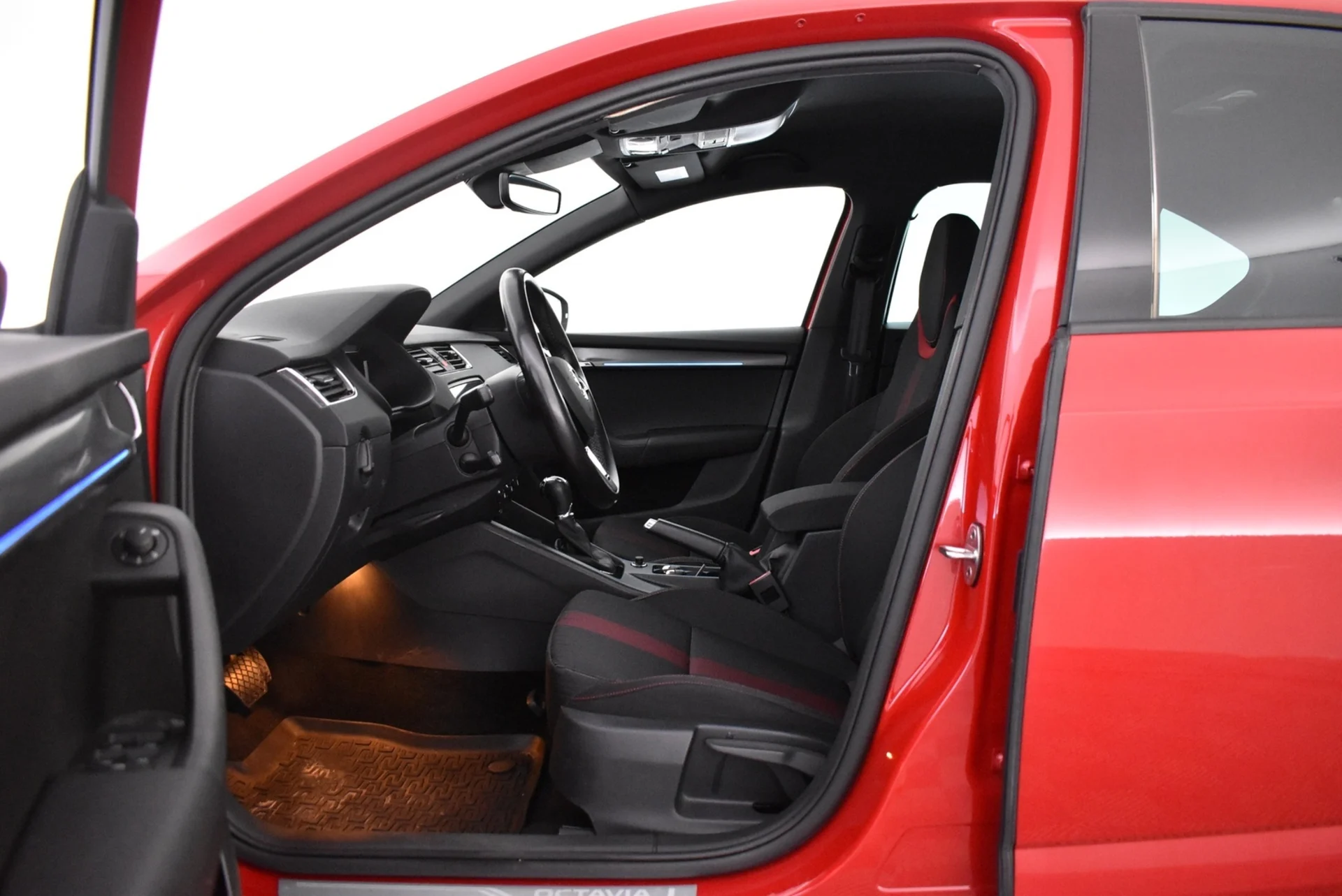 Car Image - 3HitpcVj0PMjXr7aUxHcCH