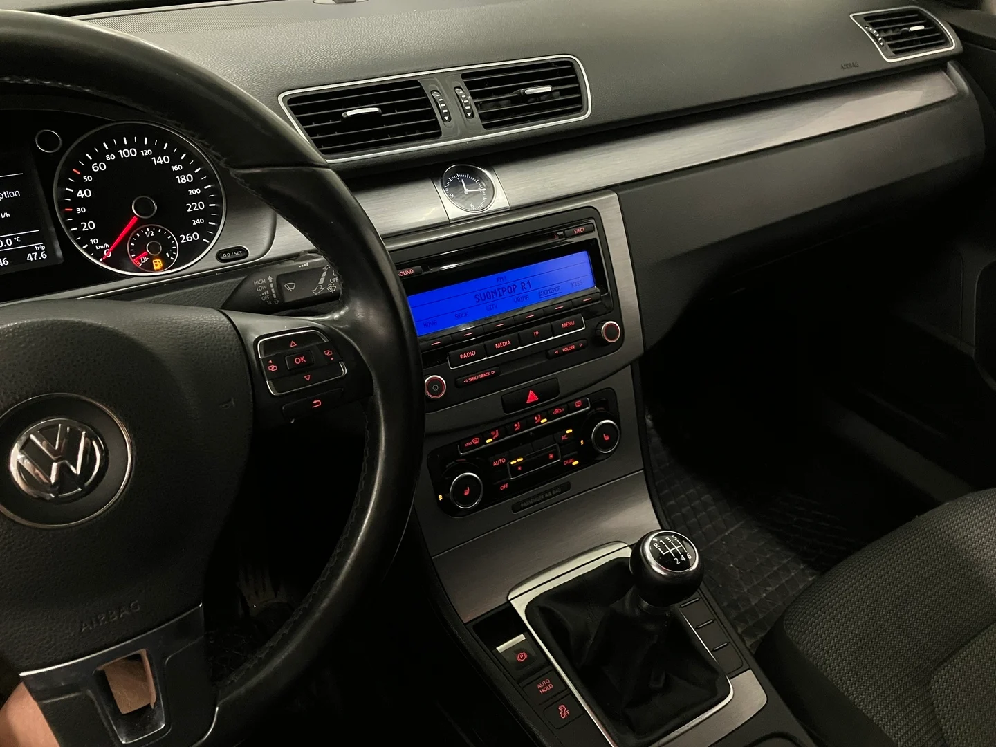 Car Image - 2dBvQjay7jjB122nyeob1u