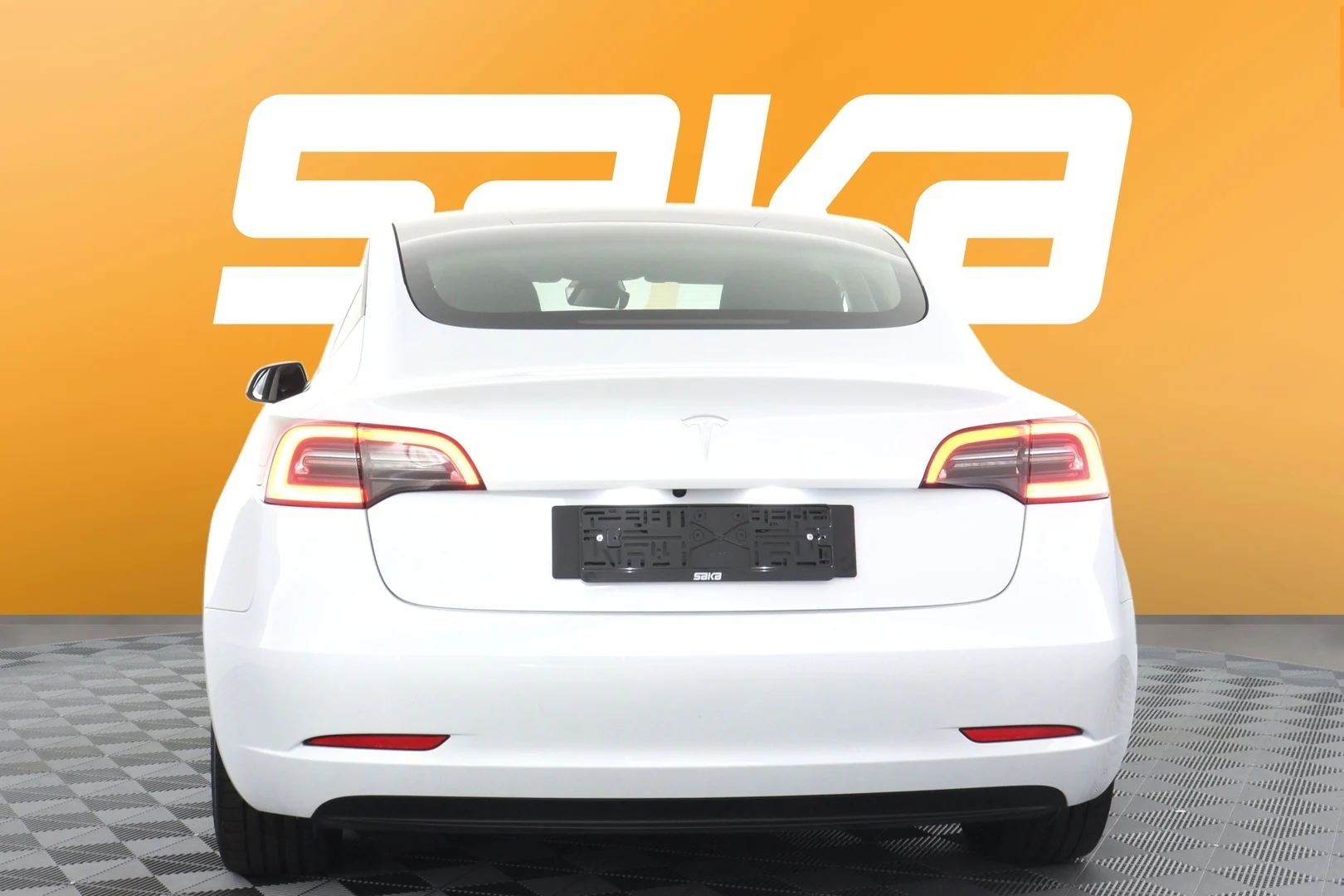 Car Image - aTYGBGQdwQMGiTFBa9j07
