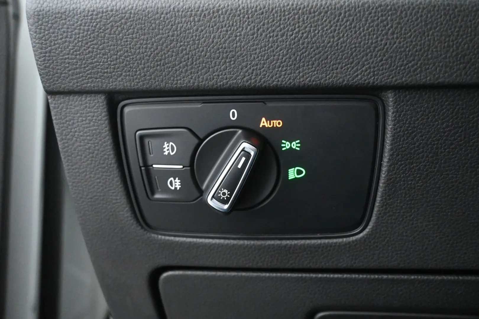 Car Image - 2WJoeuOWrHxXrP6cZvWf55