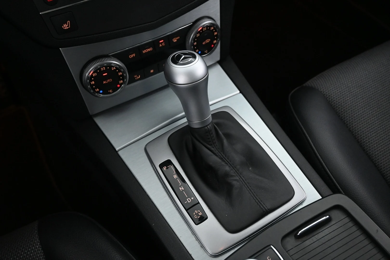 Car Image - 6TOEn7qfoDIuG6UjtPfVMP