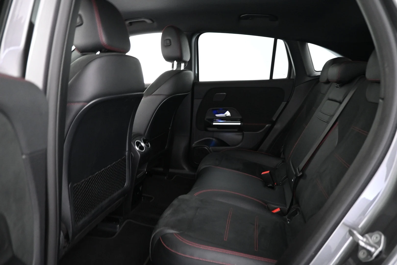 Car Image - 7r0ZUUwW10CieONI8LrYAX