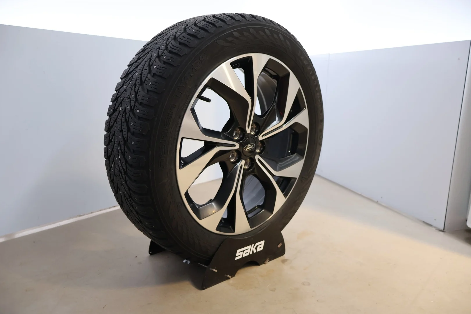 Car Image - HP2Zv8rPqxNGIJZMPVIwC