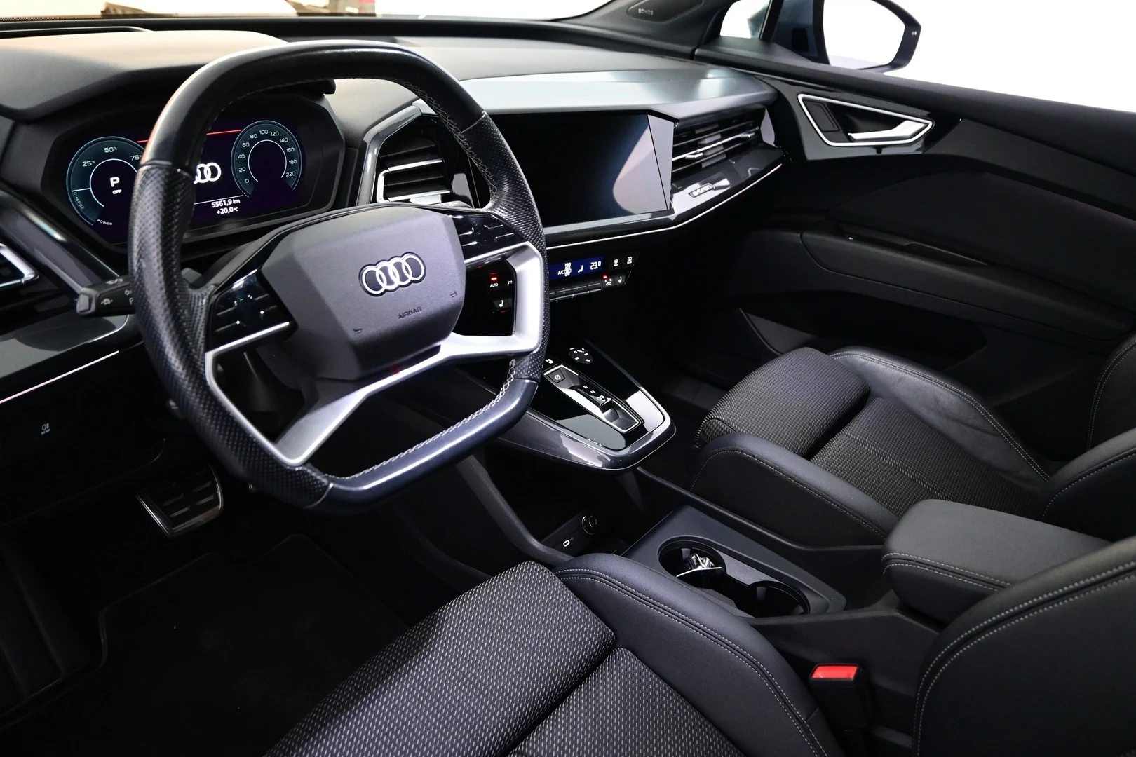 Car Image - 3wdnBqInnmjflbQKiu5OJY