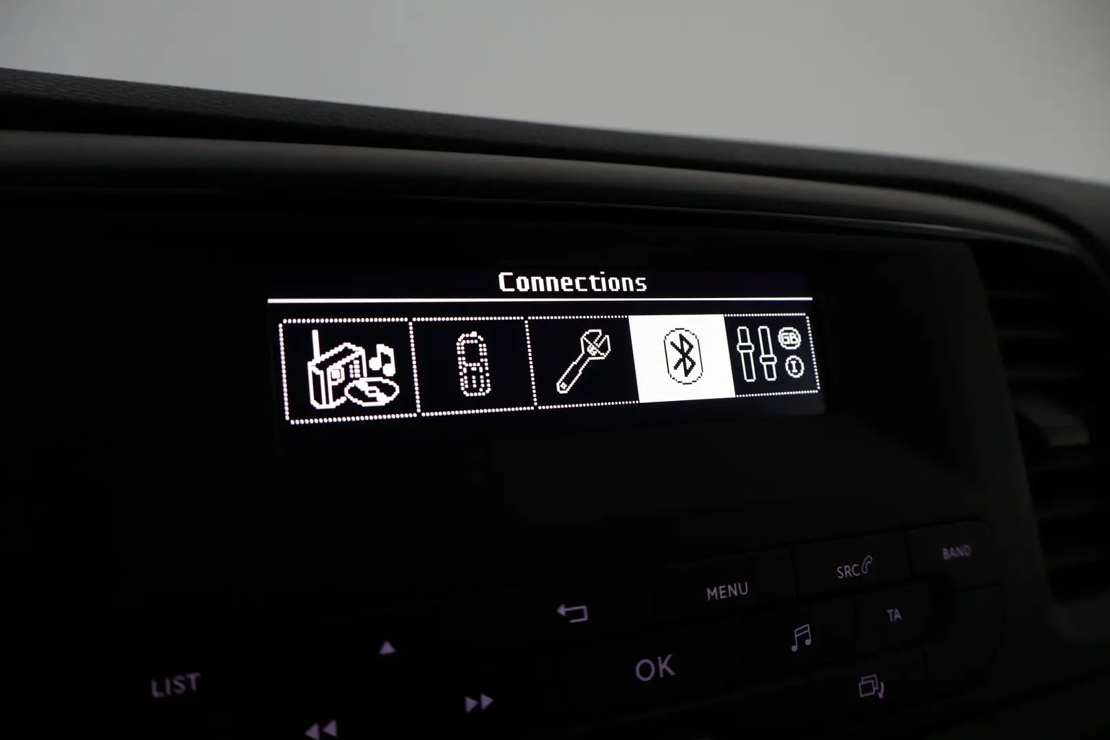 Car Image - 1tCIpYaVWo5Ym4ULbFIOYf