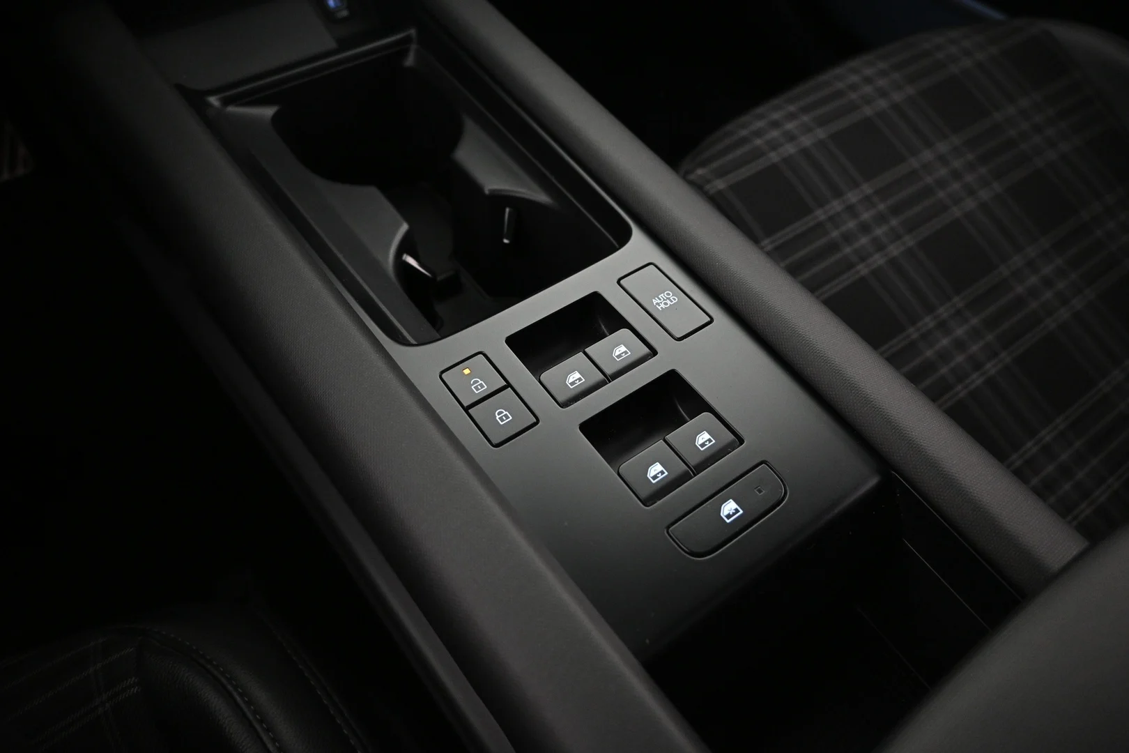 Car Image - 1PGu8Gy6747OYIS9JmRJGT