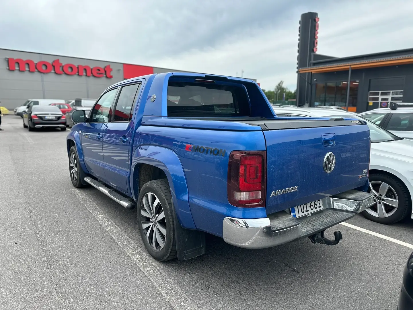 Car Image - 1vn62LfHWaRFilWbQBNWCQ