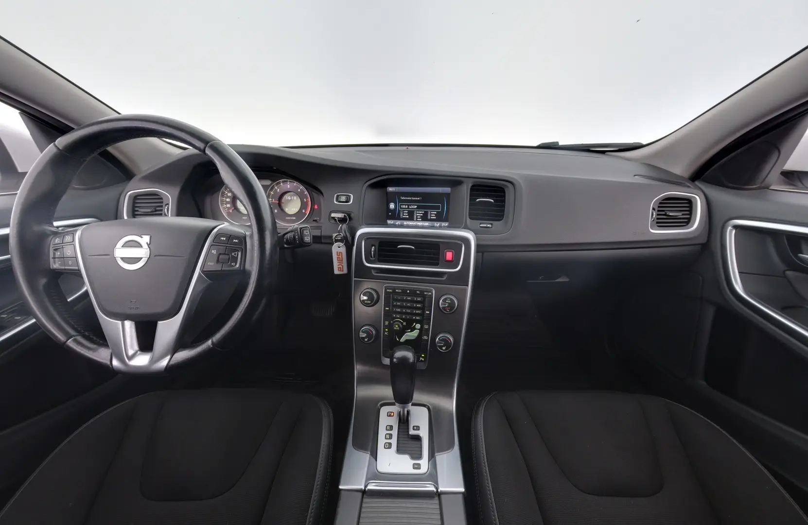 Car Image - 7JE65xhpk49zTVyfjTcIvy