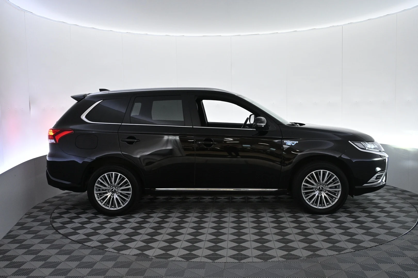 Car Image - 1U5GhYXOsJ5x5FPpkhAH1l