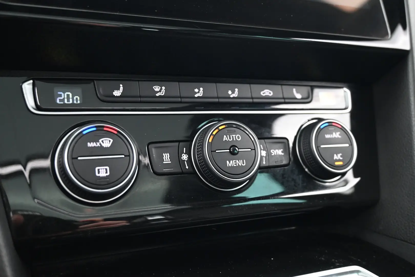 Car Image - 3kyJnwUjSms1cL8Dbucccn