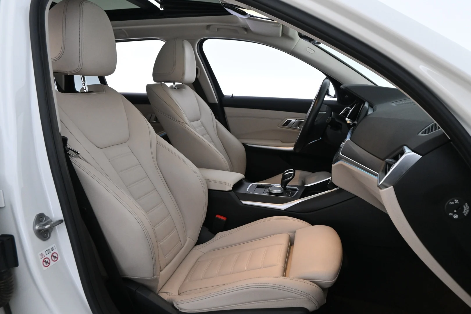 Car Image - 4U20OIdKq4iWmMTbx9bcyM