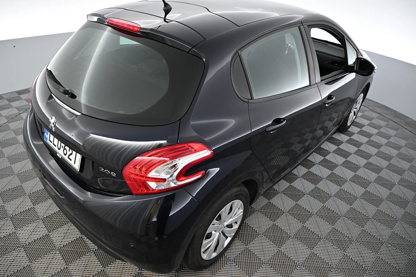 Car Image - 51L90vu2rv3nh4kdtXO5qy