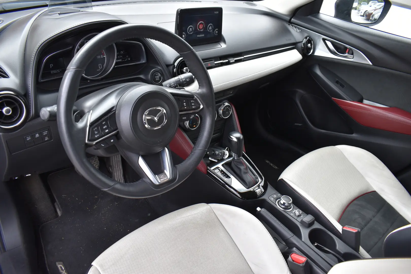 Car Image - 7CT8sakfx6wQki5Lsbk1hq