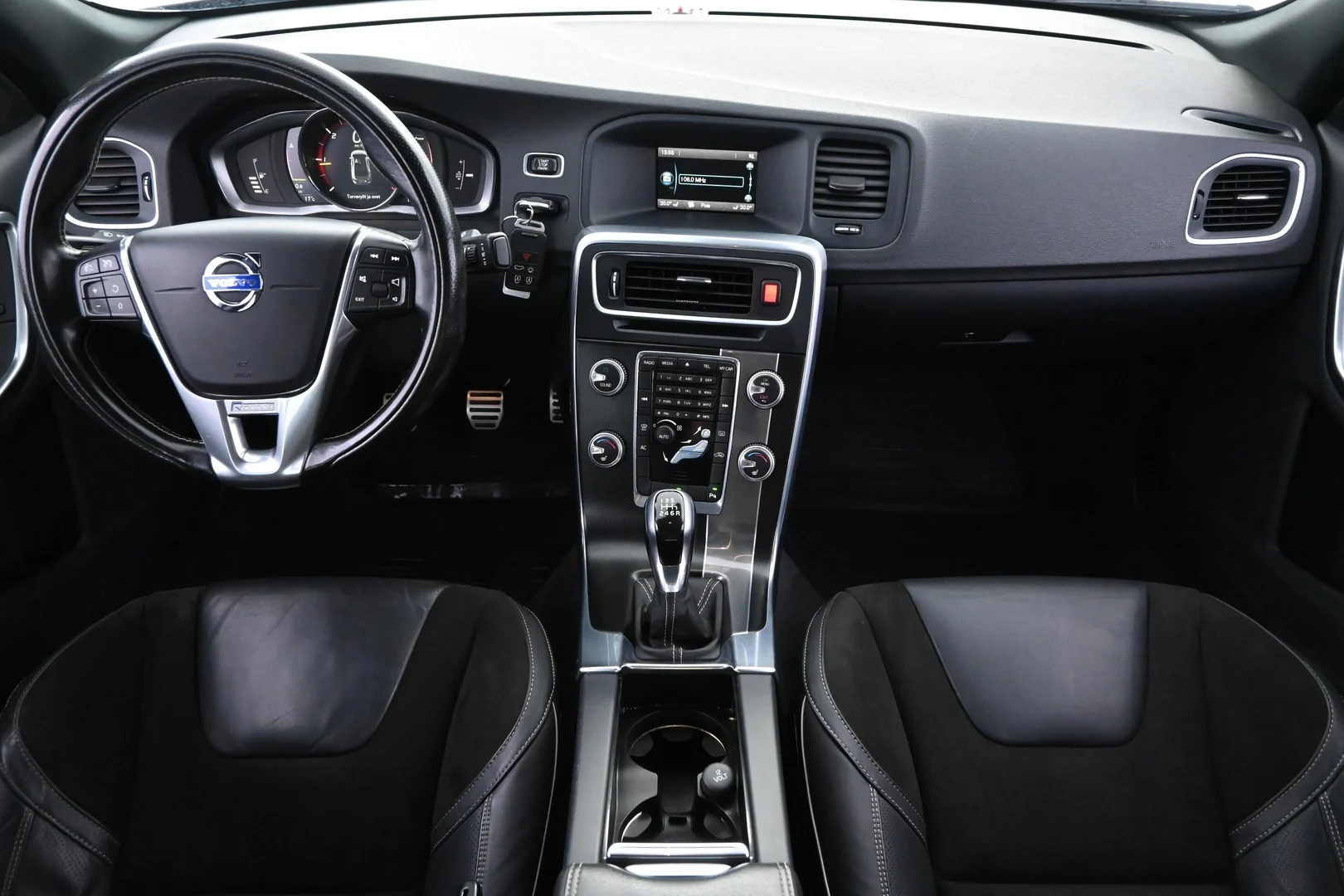 Car Image - jAqRoljUbXXecqh49DDPe
