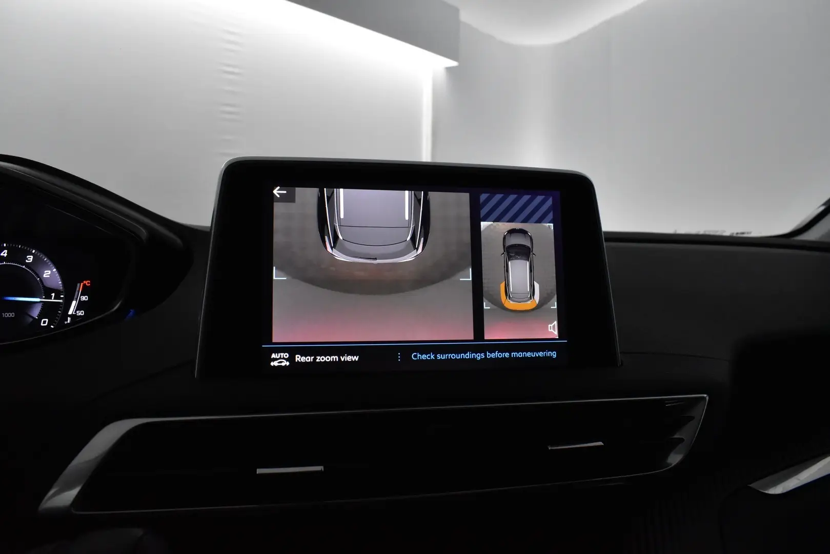 Car Image - 15rTdVIUWDPN3qFciWtYXb