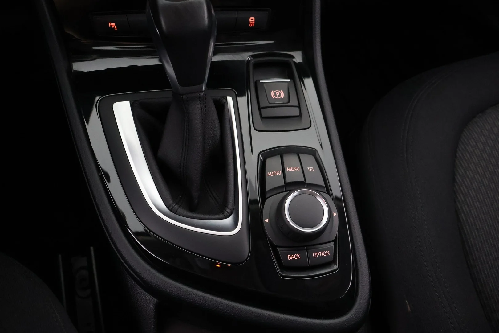 Car Image - 4fKCMKte8qnqNEjqPrce6c