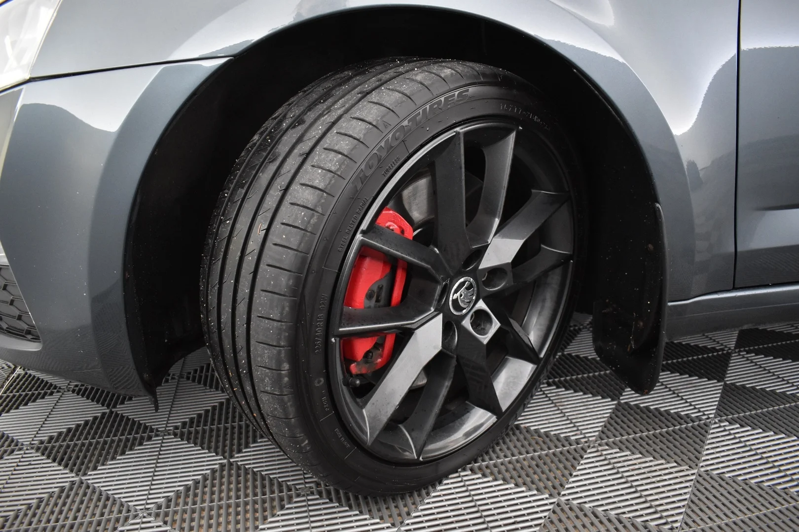 Car Image - Q1Jq1CgJvllS8f19PlcHT