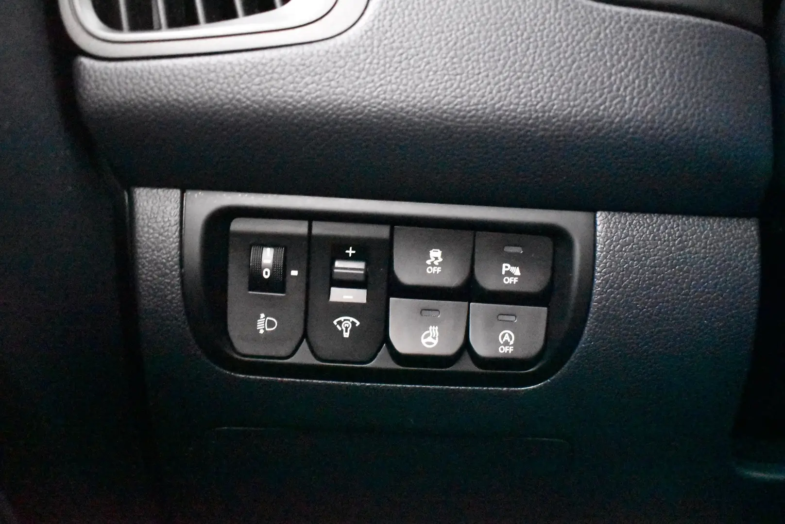 Car Image - 1oiN3zHAvL2gSkktrEPIym