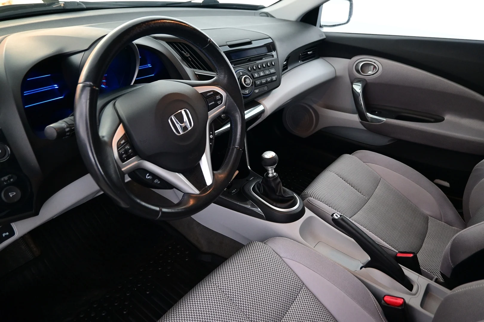 Car Image - 1KP2sbYHQFfOLL0V4JcDh8