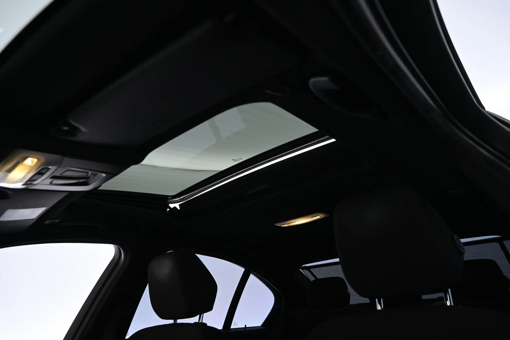 Car Image - 5bHkRXarqqA5UTEtT1ELV8